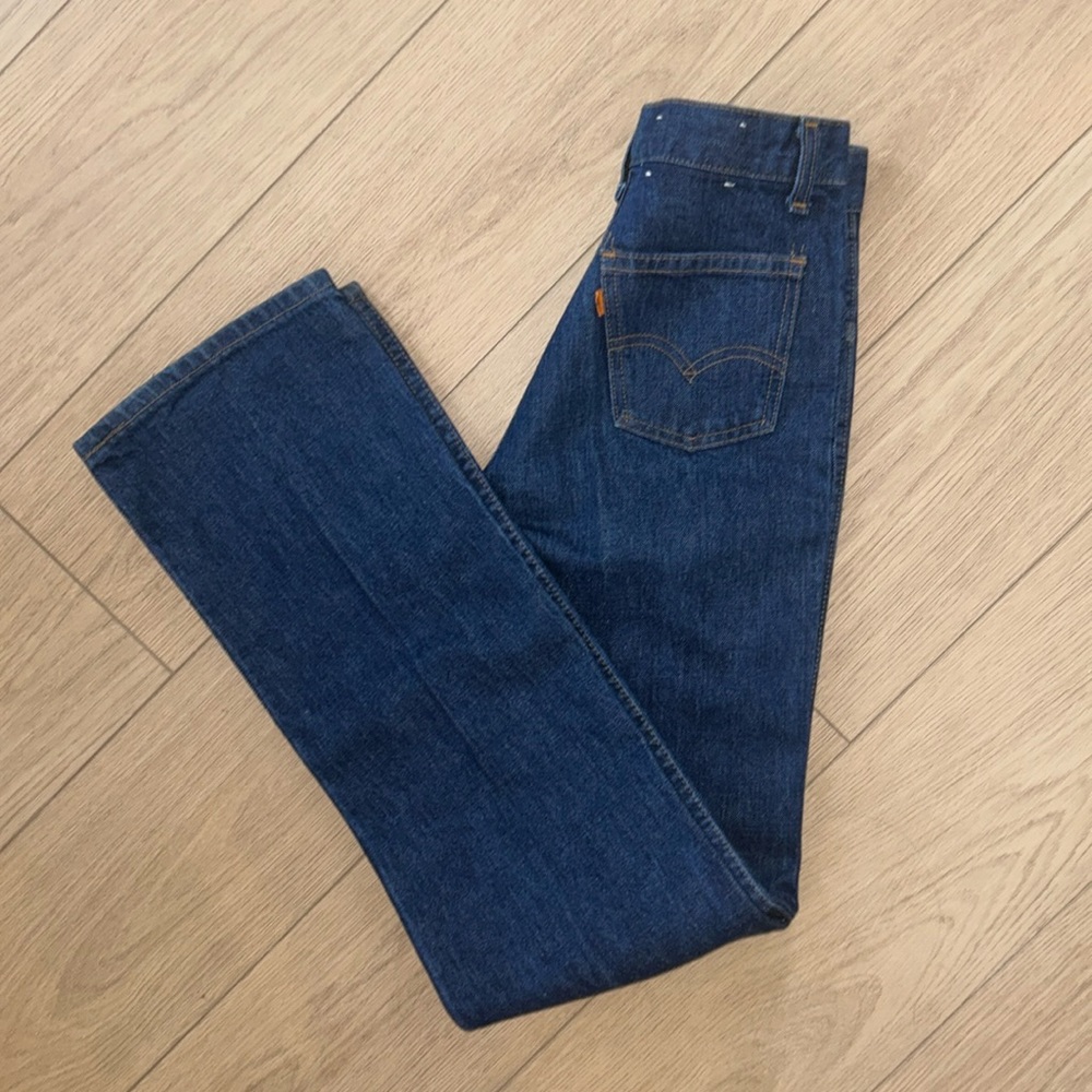 Incredible Vintage 1970’s Orange tab Levi’s 28x32, True Fit size 00 or 24